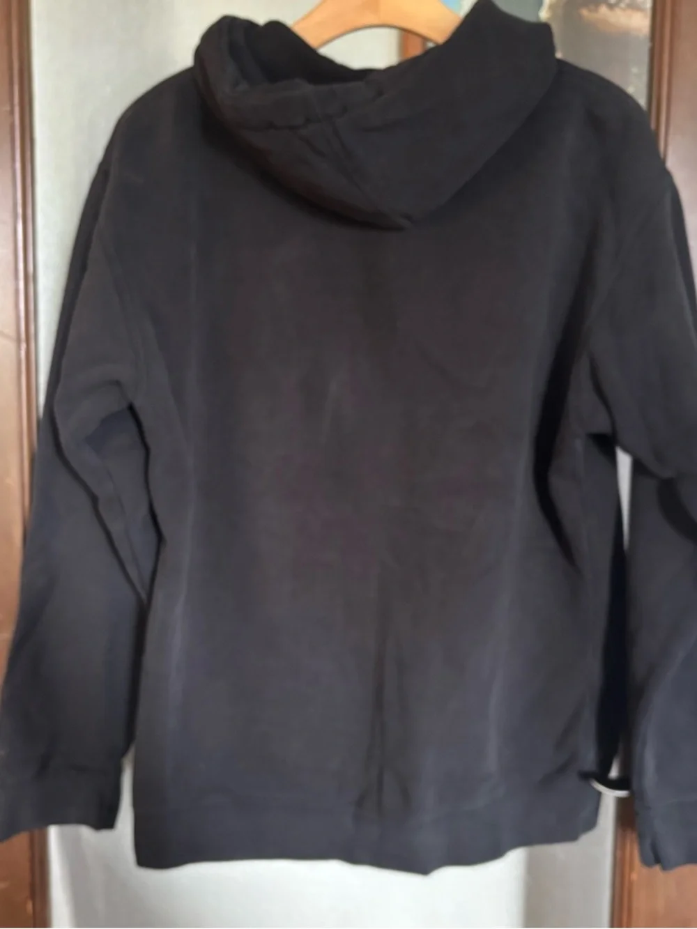 Kuiu black hoodie - Picture 2 of 6